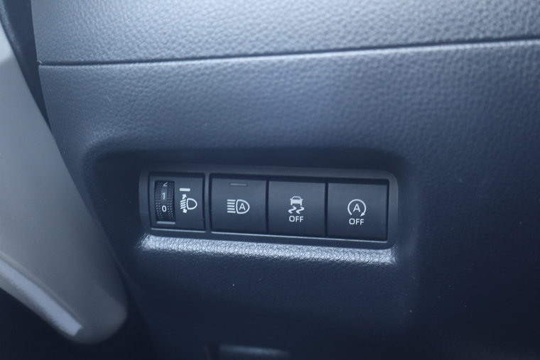 Vehicle Image 17