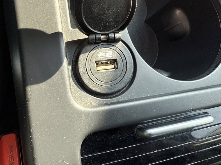 Vehicle Image 17