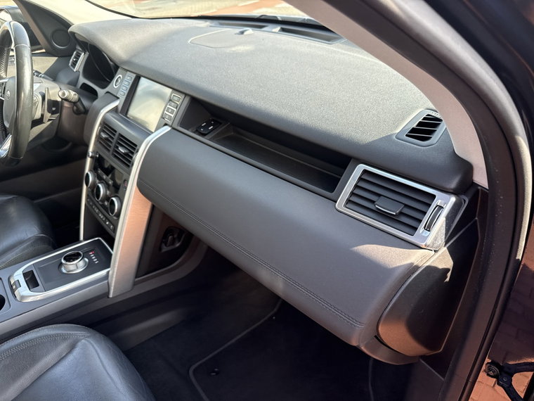 Vehicle Image 36