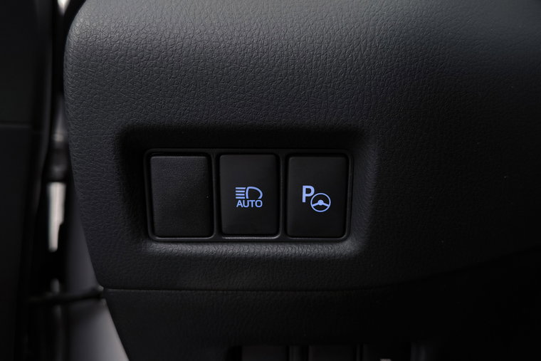 Vehicle Image 30