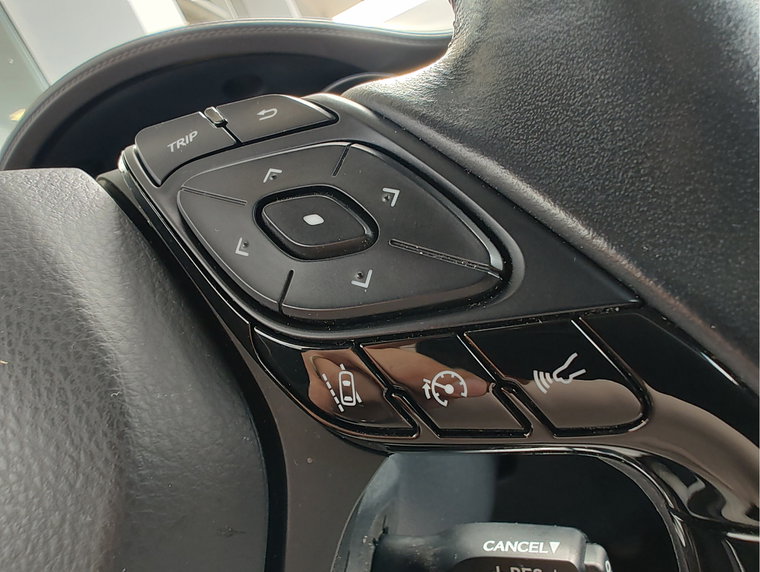 Vehicle Image 23
