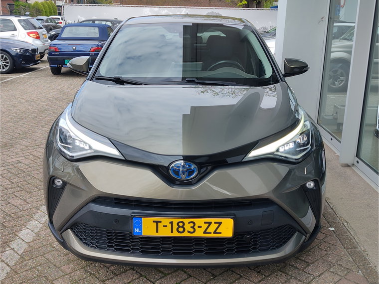Vehicle Image 8