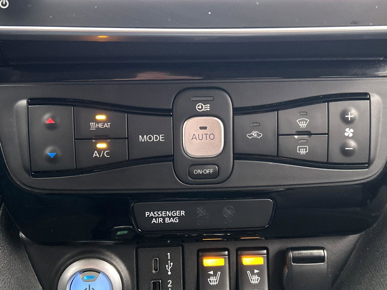 Vehicle Image 40