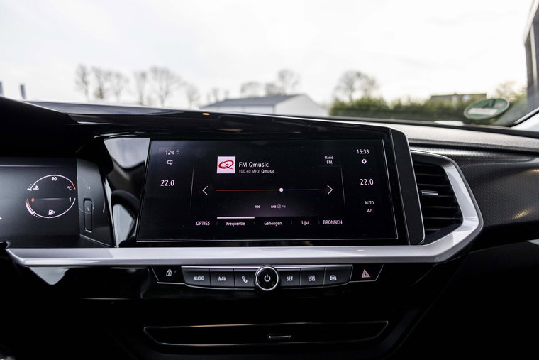 Vehicle Image 30