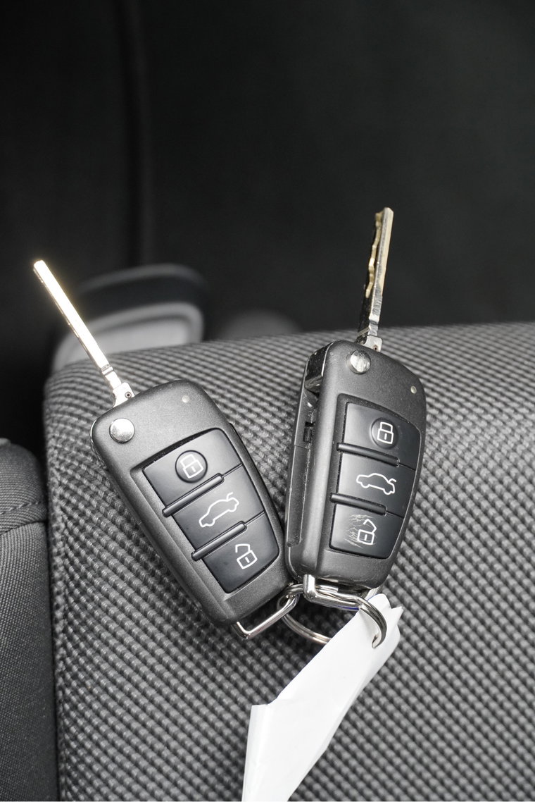 Vehicle Image 41