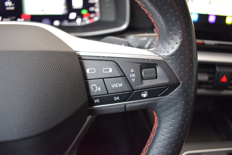 Vehicle Image 27