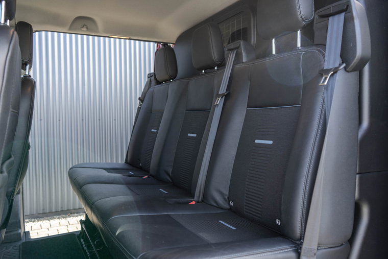 Vehicle Image 15
