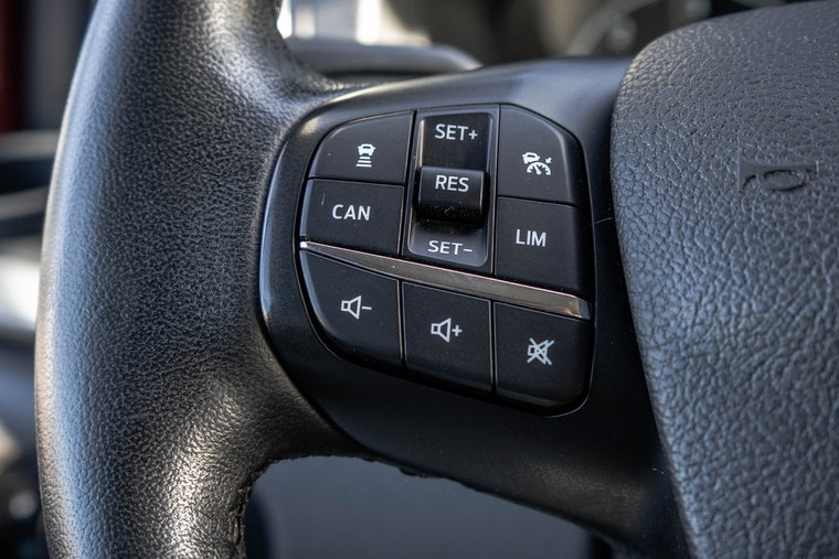 Vehicle Image 19