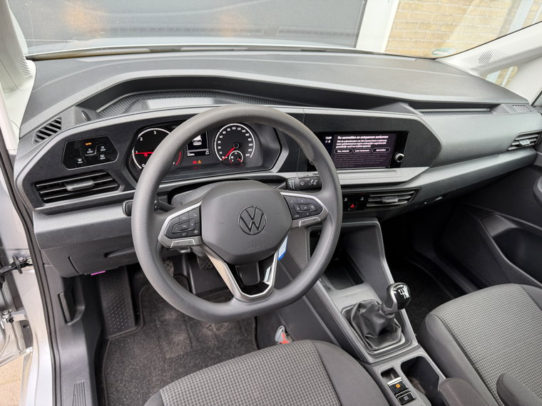 Vehicle Image 29