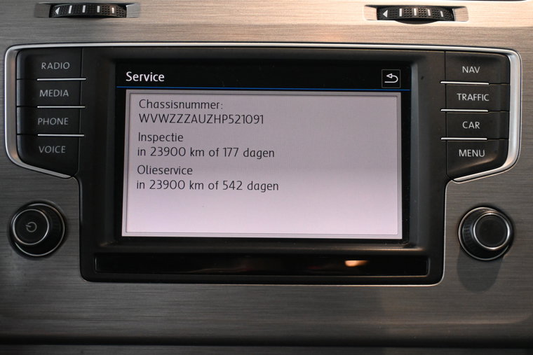 Vehicle Image 38