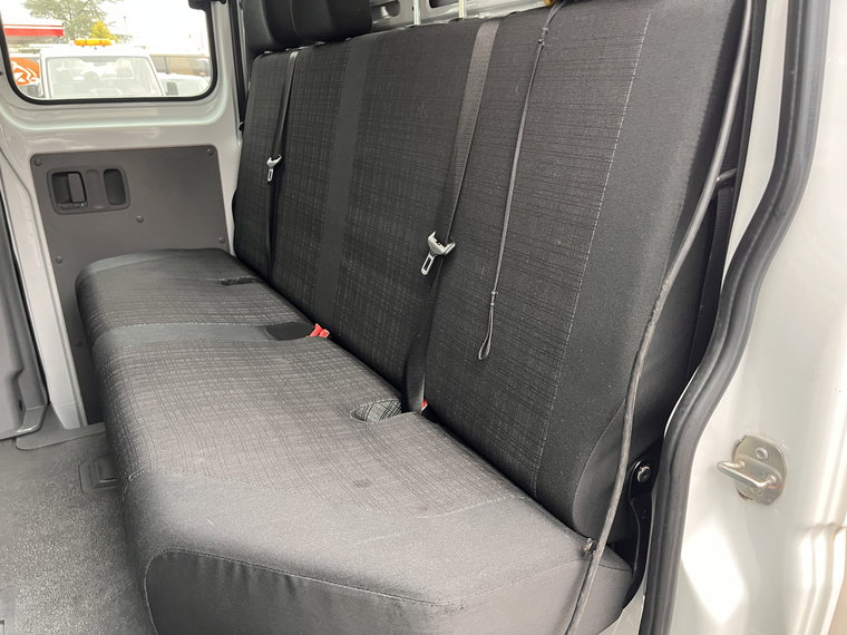 Vehicle Image 37