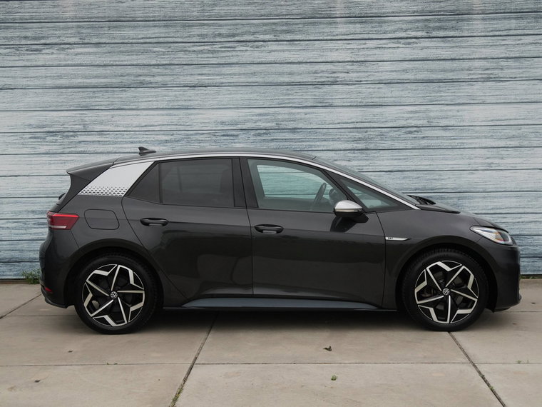 Vehicle Image 35