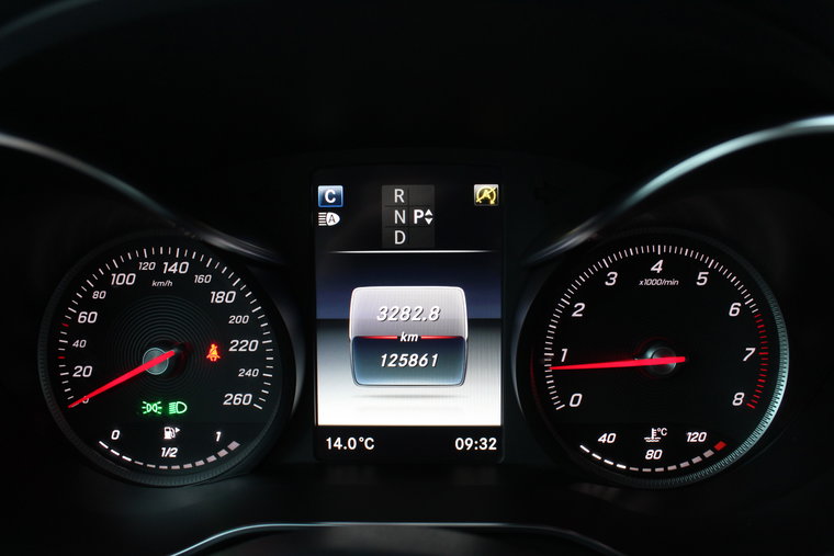Vehicle Image 35