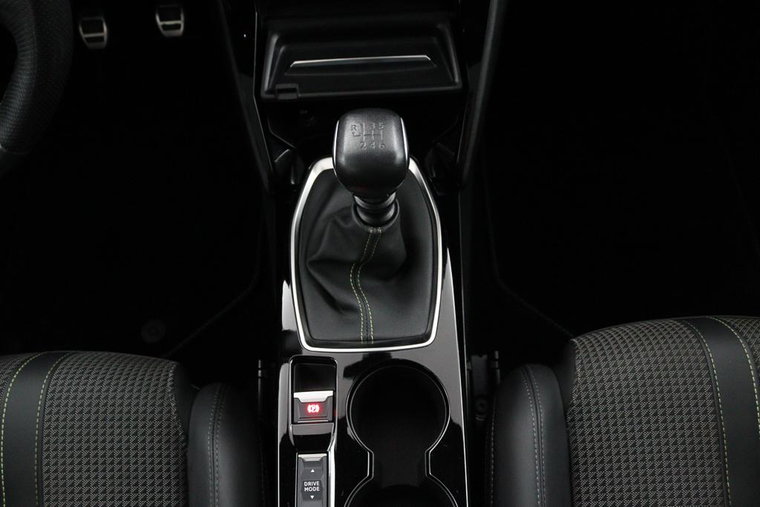 Vehicle Image 38