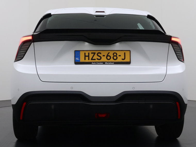 Vehicle Image 33