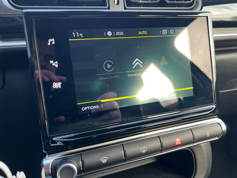 Vehicle Image 17