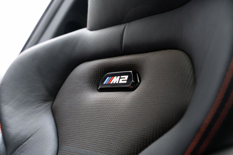 Vehicle Image 30