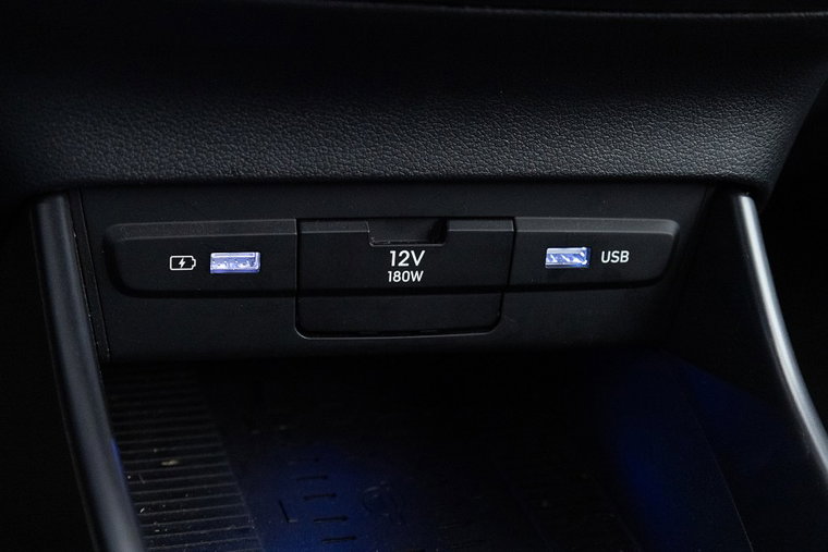 Vehicle Image 24