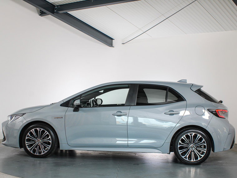 Vehicle Image 8