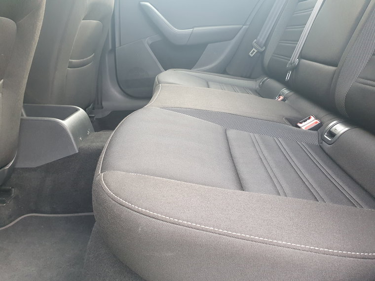 Vehicle Image 45