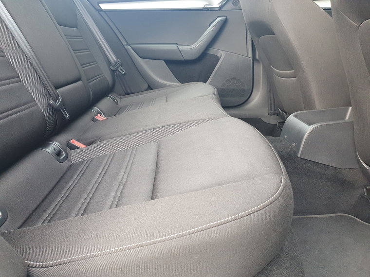 Vehicle Image 47