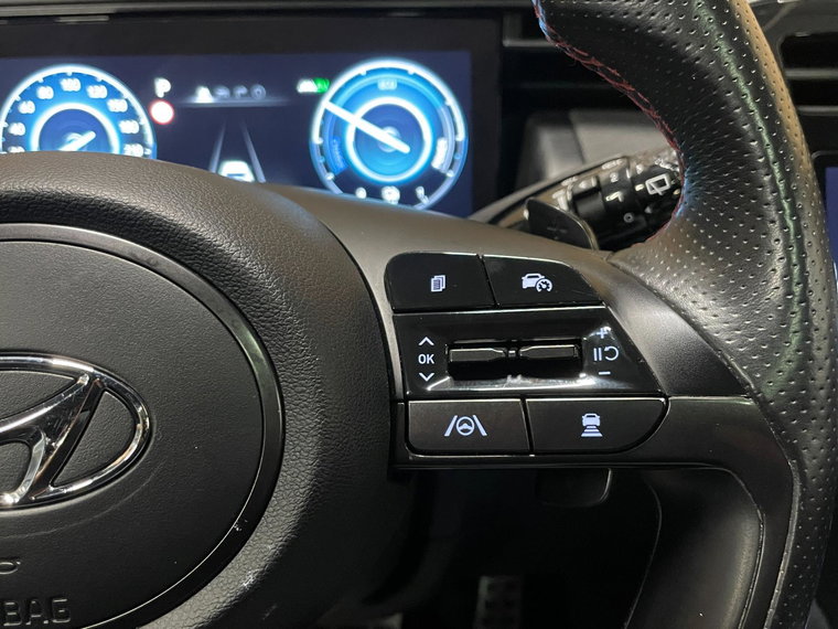 Vehicle Image 36