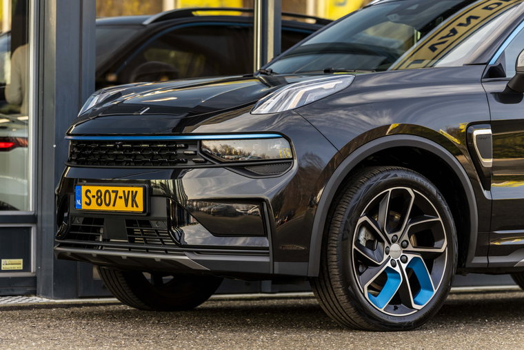 Vehicle Image 11