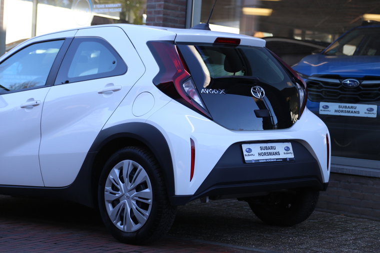 Vehicle Image 18