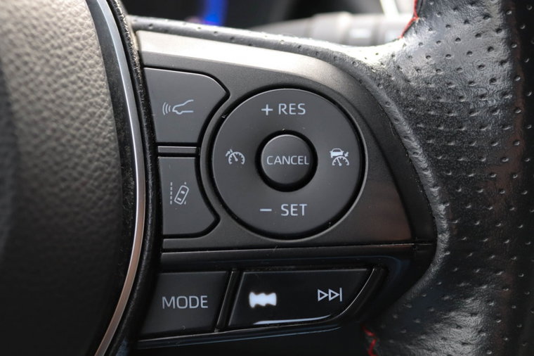 Vehicle Image 23