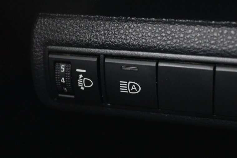Vehicle Image 26
