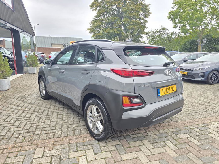 Vehicle Image 38