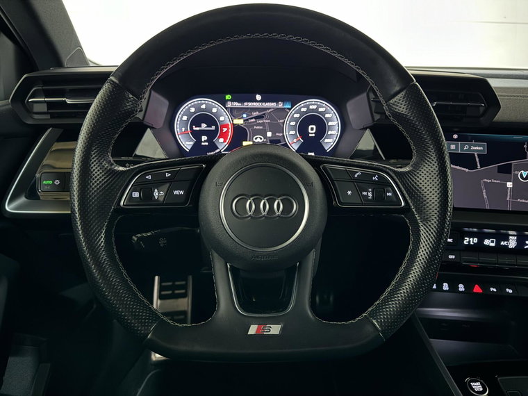 Vehicle Image 27
