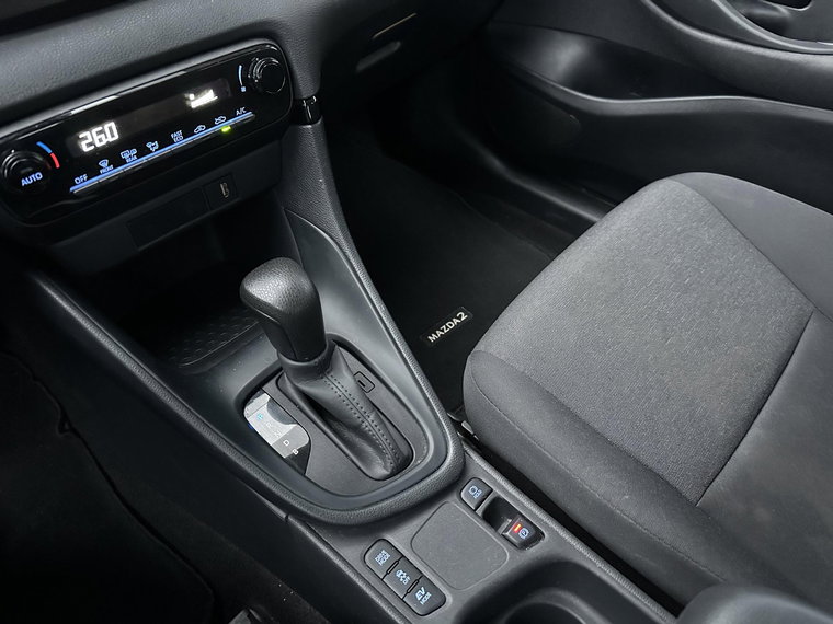 Vehicle Image 14