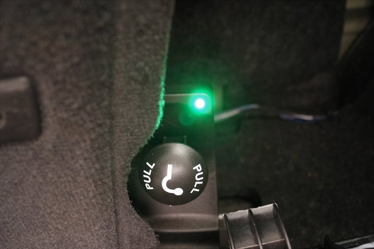 Vehicle Image 25