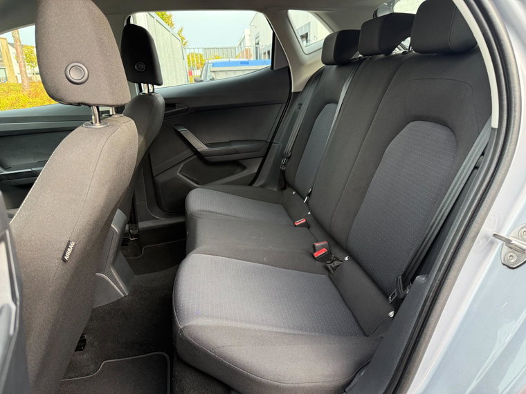 Vehicle Image 22