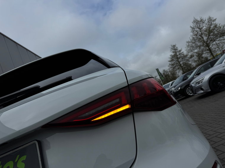 Vehicle Image 35