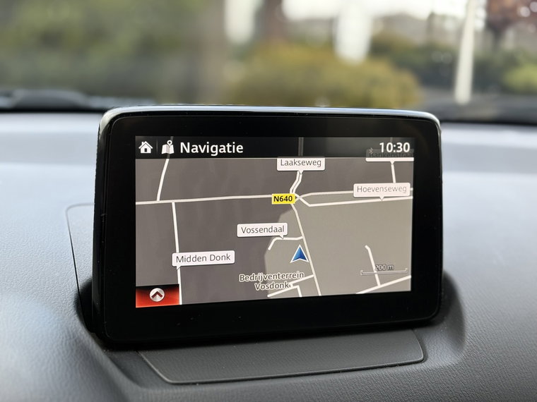 Vehicle Image 18