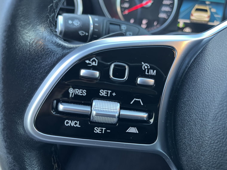 Vehicle Image 24