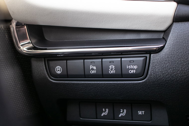 Vehicle Image 28