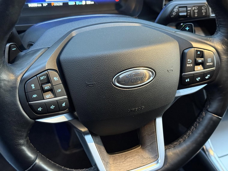 Vehicle Image 22