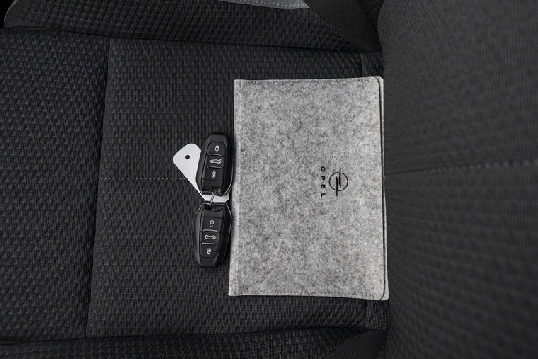 Vehicle Image 36