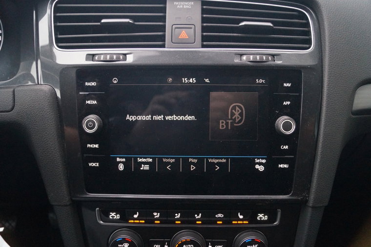 Vehicle Image 19