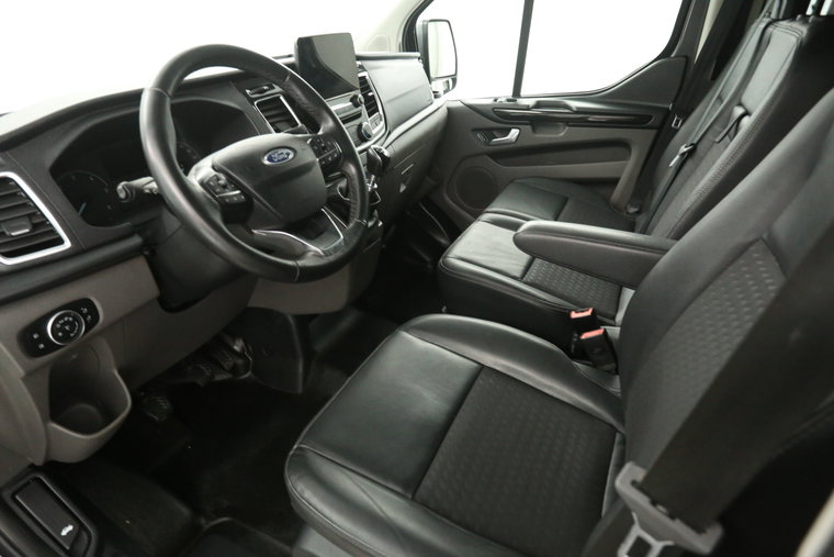 Vehicle Image 22