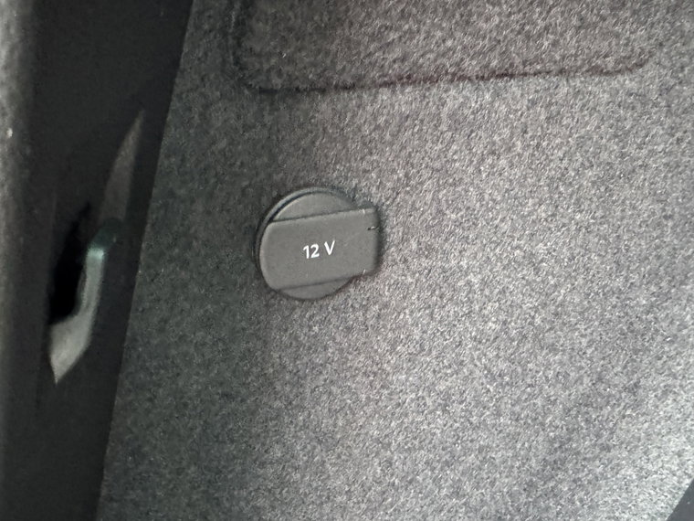 Vehicle Image 48