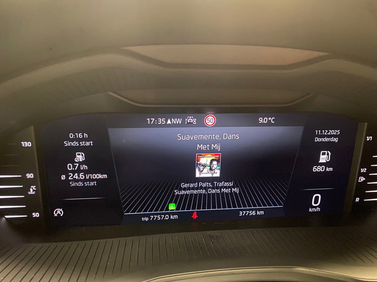 Vehicle Image 40
