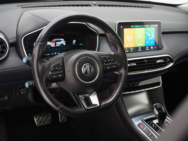 Vehicle Image 15