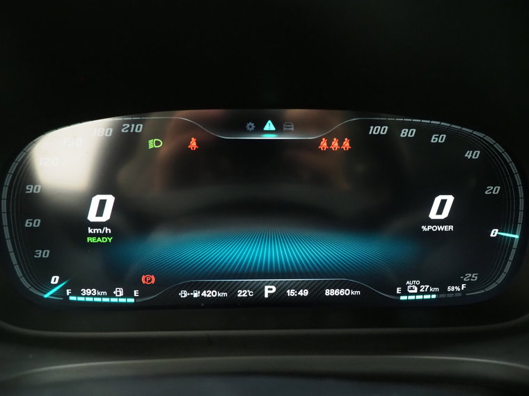 Vehicle Image 25