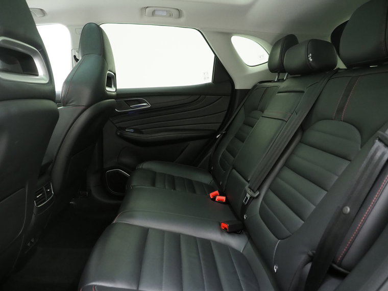 Vehicle Image 35