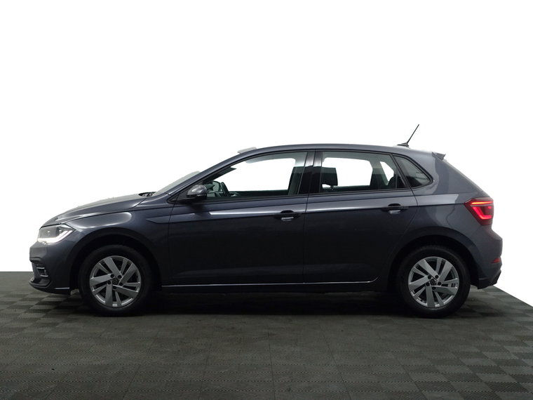 Vehicle Image 36