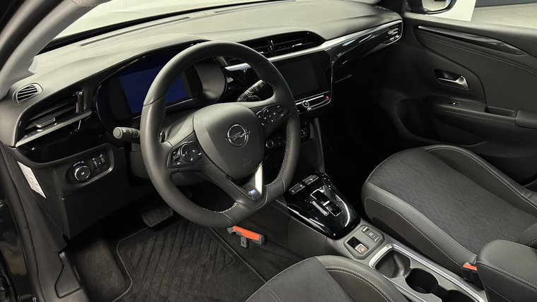 Vehicle Image 23